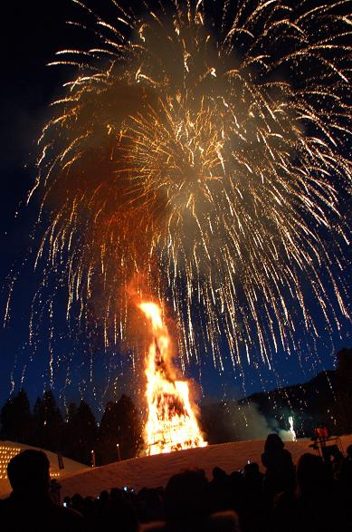 火まつり・さいの神＆花火